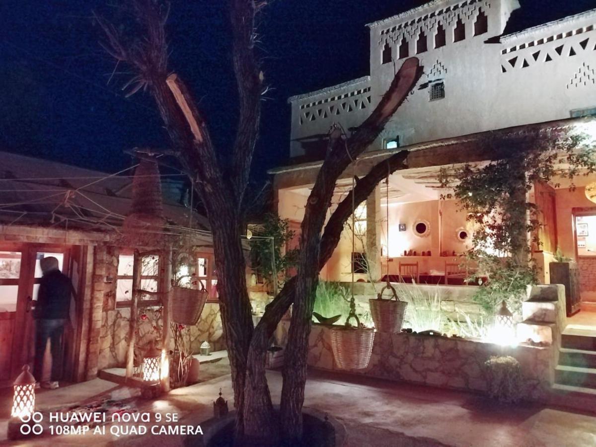 Bed and Breakfast Dar Isselday Tisseldeï Exterior foto