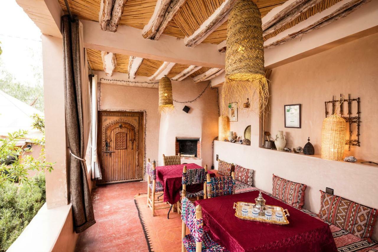 Bed and Breakfast Dar Isselday Tisseldeï Exterior foto